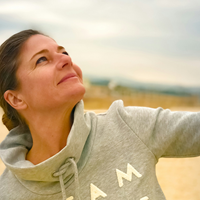 Sprzątaczka, Nikola , Варшава