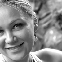 Sprzątaczka, Emilia , Варшава